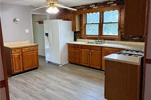 147 Hi Way Supply Rd, Dunbar Township, PA 15431 - Photo 11