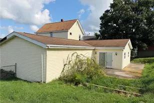108 Brown Ave (Aka 2612 Brown Ave), Hempfield Township, PA 15634 - Photo 17