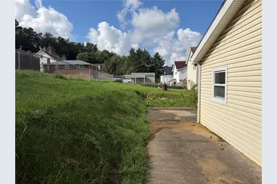 108 Brown Ave (Aka 2612 Brown Ave), Hempfield Township, PA 15634 - Photo 17