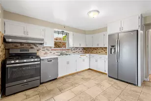 3492 Washington Pike, South Fayette, PA 15017 - Photo 11