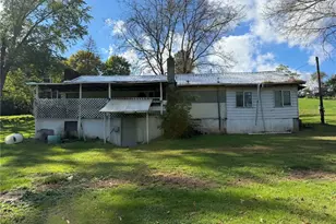 1427 Old Rte 119 Hwy S, Center Township-Homer City, PA 15748 - Photo 3