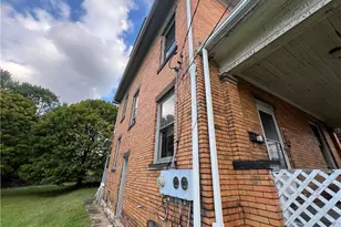 1031 E Washington St, New Castle, PA 16101 - Photo 11