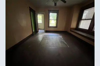1031 E Washington St, New Castle, PA 16101 - Photo 23