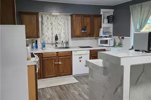 241 Brown St, Derry Township, PA 15627 - Photo 17