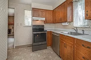 3633 Provost Rd, Pittsburgh, PA 15227 - Photo 3