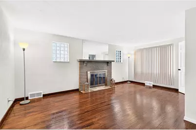 3710 Oakton Rd, Pittsburgh, PA 15227 - Photo 11