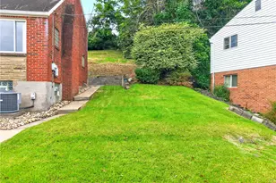 3710 Oakton Rd, Pittsburgh, PA 15227 - Photo 3