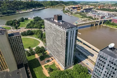 320 Fort Duquesne Blvd #25L, Pittsburgh, PA 15222 - Photo 1
