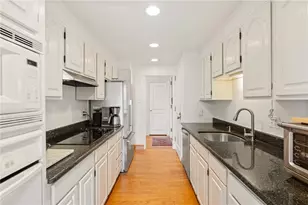 320 Fort Duquesne Blvd, Pittsburgh, PA 15222 - Photo 17