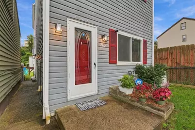 2432 Patterson Street, Pittsburgh, PA 15203 - Photo 5