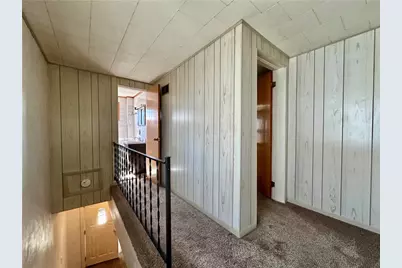 428 Longfellow Street, Vandergrift, PA 15690 - Photo 19