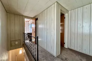 428 Longfellow St, Vandergrift, PA 15690 - Photo 19