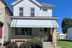 428 Longfellow St, Vandergrift, PA 15690 - Photo 27