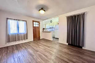428 Longfellow St, Vandergrift, PA 15690 - Photo 9