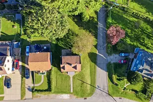 3331 Wallace Dr, Pittsburgh, PA 15227 - Photo 31
