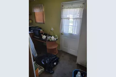 408 1st Ave, Ellwood City, PA 16117 - Photo 13