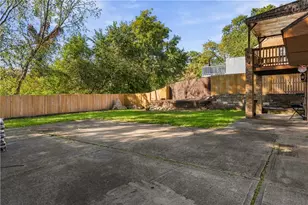 3407 Pinewood Dr, West Homestead, PA 15120 - Photo 3