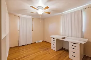 3407 Pinewood Dr, West Homestead, PA 15120 - Photo 25
