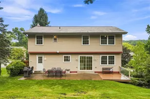 1123 Rial Dr, Bethel Park, PA 15102 - Photo 47