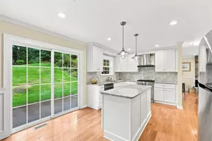 1123 Rial Dr, Bethel Park, PA 15102 - Photo 15