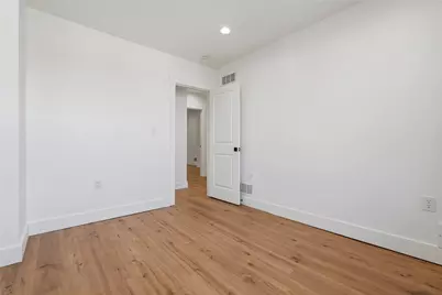 7704 Cannon St, Pittsburgh, PA 15218 - Photo 15