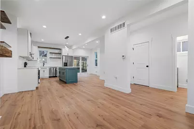 7704 Cannon St, Pittsburgh, PA 15218 - Photo 5
