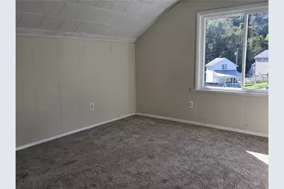 807 Wood St, Centerville, PA 15358 - Photo 21