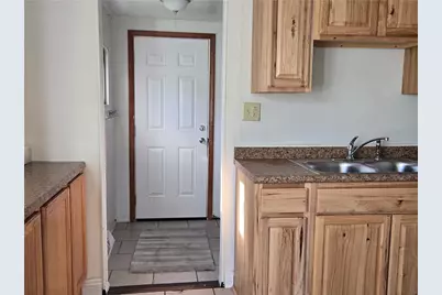 807 Wood St, Centerville, PA 15358 - Photo 7