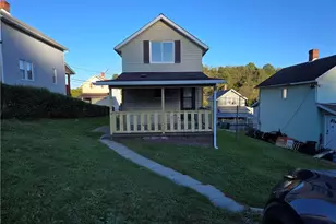 807 Wood St, Centerville, PA 15358 - Photo 25