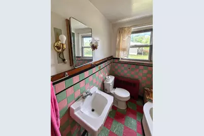 601 7th Street Ext, New Kensington, PA 15068 - Photo 9