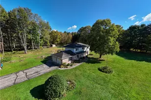 26 Country Club Rd, Pine Township, PA 16127 - Photo 3