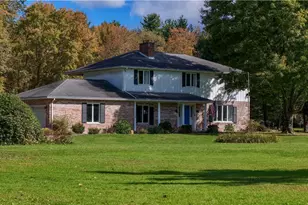 26 Country Club Rd, Pine Township, PA 16127 - Photo 1