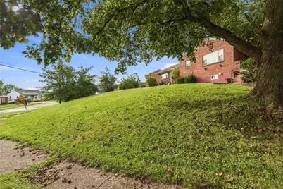 216-218 Talisman Ln, Harrison Township, PA 15065 - Photo 3