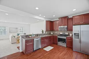 683 Freedom Dr, Carnegie, PA 15106 - Photo 11