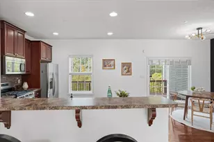 683 Freedom Dr, Carnegie, PA 15106 - Photo 9