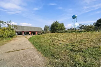 155 N Washington Road, Washington Township, PA 15613 - Photo 25