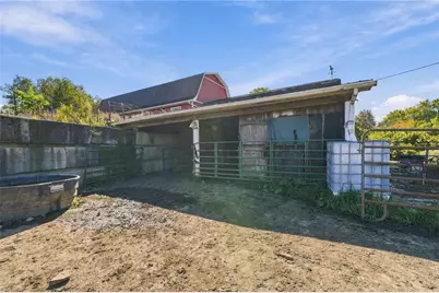 155 N Washington Road, Washington Township, PA 15613 - Photo 27