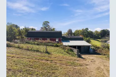 155 N Washington Road, Washington Township, PA 15613 - Photo 7