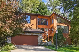 4282 Forest Glen Dr, Hampton, PA 15101 - Photo 1