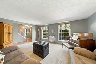 140 Slatewood Ct, Bethel Park, PA 15102 - Photo 5