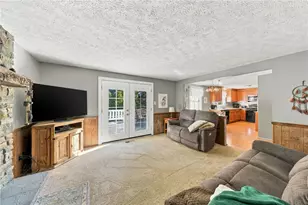 140 Slatewood Ct, Bethel Park, PA 15102 - Photo 13