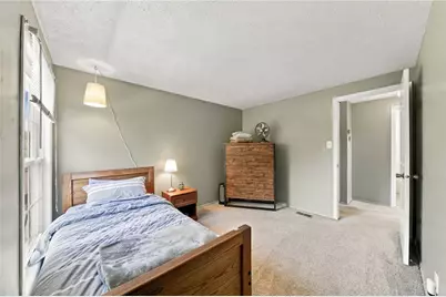 140 Slatewood Ct, Bethel Park, PA 15102 - Photo 27