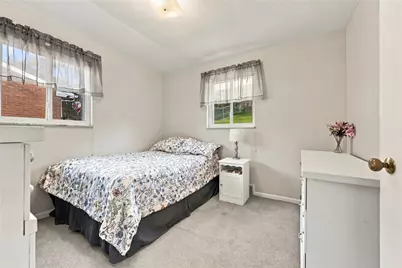 922 Maplewood Drive, Pittsburgh, PA 15234 - Photo 11