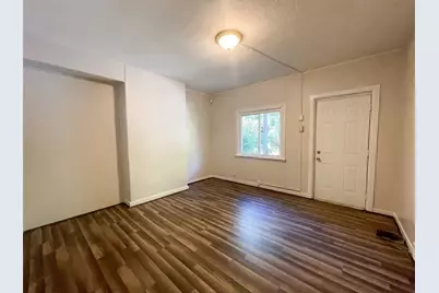 226 Flowers Ave, Pittsburgh, PA 15207 - Photo 3