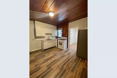 226 Flowers Ave, Pittsburgh, PA 15207 - Photo 7