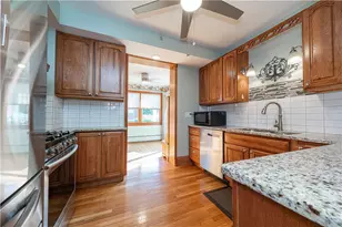 1060 Bank St, Bridgeville, PA 15017 - Photo 17