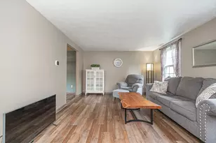 2415 Sapling St, Pittsburgh, PA 15116 - Photo 5