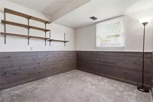 110 Glengarry Dr, Moon/Crescent Twp, PA 15108 - Photo 33