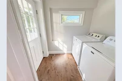 221 Wilson Ave, Ross Twp, PA 15237 - Photo 17