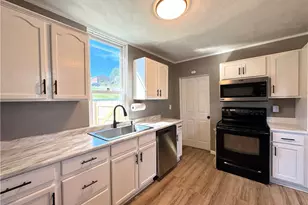 3 Franklin Ave, North Irwin, PA 15642 - Photo 9